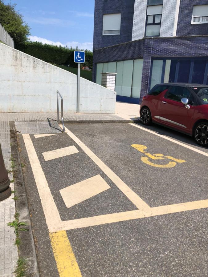 Piso Con Garaje En Avilés Exteriör bild